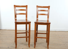Load image into Gallery viewer, Solid Wood Bar Height Bar Stools Set of 2 30.5 Inch Seat
