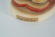 Load image into Gallery viewer, Vintage Goebel Hummel Figurine “Begging His Share” #196/0 – TMK-5 1972–1979
