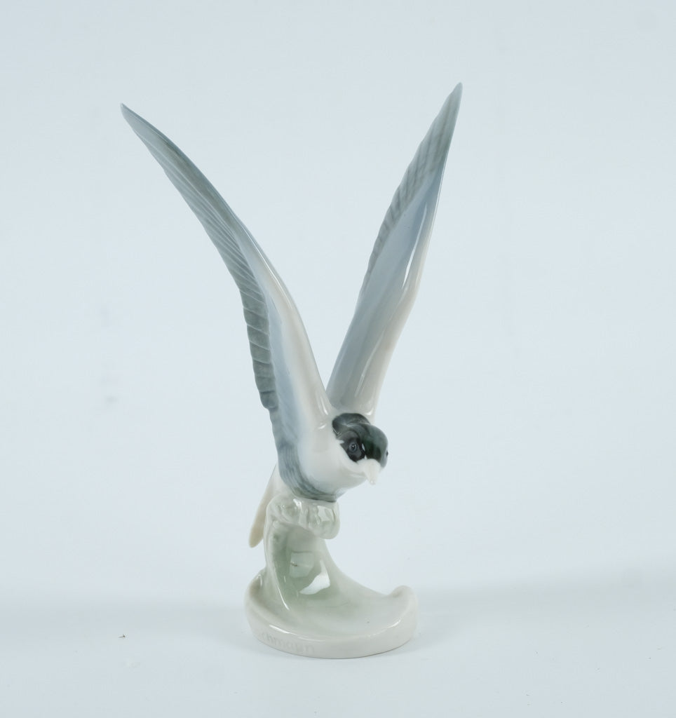 Kaiser Porcelain Bird in Flight Figurine – Made in West Germany