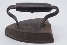 Load image into Gallery viewer, Antique Cast Iron Sad Iron Number 7 with Removable Handle Primitive Laundry Decor
