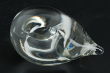 Load image into Gallery viewer, Clear Blown Glass Bird Figurine – Modern Minimalist Style
