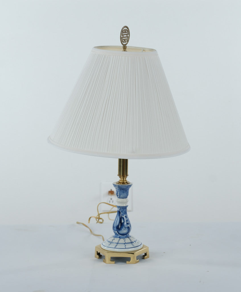 Blue and White Porcelain Table Lamp on Brass Base – 23