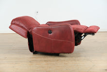 Load image into Gallery viewer, Blush Haven Electric Recliner

