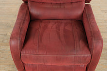 Load image into Gallery viewer, Blush Haven Electric Recliner
