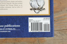 Load image into Gallery viewer, Warman’s Jewelry: Fine &amp; Costume Jewelry – 4th Edition by Kathy Flood (Identification &amp; Price Guide)
