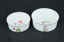 Load image into Gallery viewer, Le Faune Fireproof Porcelain Nesting Baking Bowl Set 4 Floral Butterfly France
