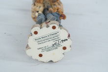 Load image into Gallery viewer, Boyds Bears Folkstone Betty Cocker Dog Chef Figurine Style 28701 Retired
