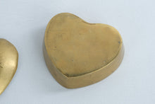Load image into Gallery viewer, Vintage Brass Heart Trinket Box Jewelry Keepsake 4 Inch
