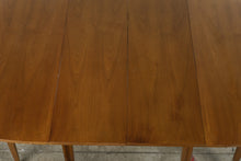 Load image into Gallery viewer, Broyhill Premier Forward 70 Mid-Century Modern Walnut Dining Set with 6 Chairs
