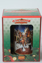 Load image into Gallery viewer, Budweiser Holiday Beer Steins Lot 1998 1999 2001 2012 Clydesdales w/ Boxes
