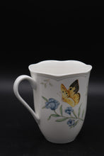 Load image into Gallery viewer, Lenox Butterfly Meadow Monarch and Tiger Swallowtail Mugs Set of 3
