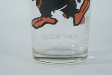 Load image into Gallery viewer, 1973 Beaky Buzzard Pepsi Collector Series Warner Bros Looney Tunes Glass
