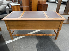 Load image into Gallery viewer, American Drew Oak Writing Desk with Leather Inlaid Top &amp; Gold Tooling
