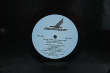 Load image into Gallery viewer, North Carolina Is My Home – Charles Kuralt &amp; Loonis McGlohon (Vinyl, 1986, Piedmont Airlines, MR-19001)
