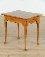 Load image into Gallery viewer, Ethan Allen Maple Porringer Side Table
