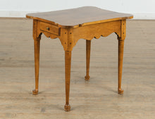 Load image into Gallery viewer, Ethan Allen Maple Porringer Side Table
