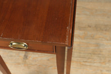 Load image into Gallery viewer, Craftique Pembroke Side Table
