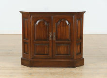 Load image into Gallery viewer, Ethan Allen Georgian Court Console Cabinet

