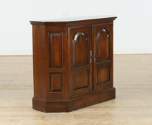 Load image into Gallery viewer, Ethan Allen Georgian Court Console Cabinet
