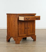 Load image into Gallery viewer, Ethan Allen English Country Farmhouse Nightstand
