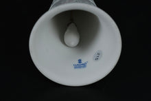 Load image into Gallery viewer, Lladró Bridal Bell (#6200) – Retired Porcelain Figurine (1995–2002)
