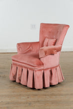 Load image into Gallery viewer, Pink Velvet Slipper Chair- Preview 02/18
