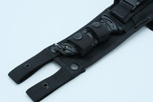 Load image into Gallery viewer, CRKT Ultima 5&quot; Fixed Blade Tactical Knife – With Sheath &amp; Original Box

