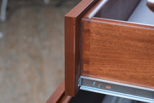 Load image into Gallery viewer, Canal Dover Hill House Collection Amish Mission Style 8 Drawer Dresser
