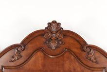 Load image into Gallery viewer, Canterbury Pillared King Size Bed by Century Furniture
