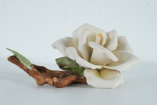 Load image into Gallery viewer, Capodimonte-Style Porcelain Rose Sculpture on Driftwood Branch – Handcrafted White Rose Art
