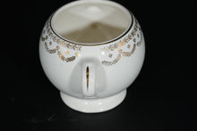 Load image into Gallery viewer, Carmen Sugar Bowl - American Homes Dinnerware
