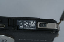 Load image into Gallery viewer, Casio Exilim EX S10 Black 10 1MP Digital Camera 3x Zoom Battery Charger Box
