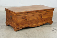 Load image into Gallery viewer, Solid Cedar Blanket Chest with Lock and Side Handles
