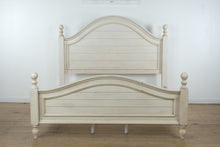 Load image into Gallery viewer, Chateau King Poster Bed by Standard Furniture
