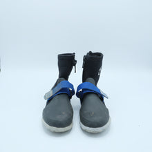 Load image into Gallery viewer, Chota NB100 Neoprene Water Shoes Size 5 Black Blue Outdoor Wading Boots
