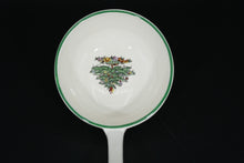 Load image into Gallery viewer, Spode Christmas Tree Ladle S3324-A2

