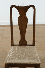 Load image into Gallery viewer, Classic Manor Dining Set by Ethan Allen – Table with 8 Chairs, 2 Leaves &amp; Pads
