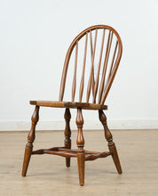 Load image into Gallery viewer, Classic Clarkson Windsor Chair with Woven Rush Seat
