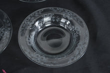 Load image into Gallery viewer, Set of 8 Fostoria Navarre Etched Crystal Berry Dessert Bowls 7.5 Inch
