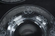Load image into Gallery viewer, Set of 8 Fostoria Navarre Etched Crystal Berry Dessert Bowls 7.5 Inch
