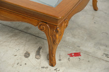 Load image into Gallery viewer, Thomasville Solid Oak Leaded Glass Coffee Table

