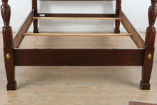 Load image into Gallery viewer, Thomasville Collector's Cherry Collection Queen Four Poster Bed
