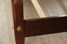 Load image into Gallery viewer, Thomasville Collector's Cherry Collection Queen Four Poster Bed

