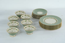 Load image into Gallery viewer, Franciscan Concord Dinnerware Set Green Gold Grape Motif California
