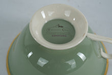 Load image into Gallery viewer, Franciscan Concord Dinnerware Set Green Gold Grape Motif California
