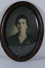 Load image into Gallery viewer, Antique Oval Convex Bubble Glass Portrait Woman Faux Grain Frame 22 Inch

