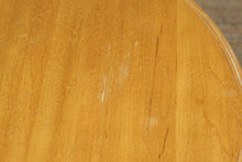 Load image into Gallery viewer, Country French 29&quot; Round Birch Accent Table - Ethan Allen
