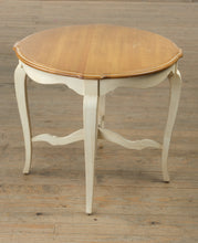 Load image into Gallery viewer, Country French 29&quot; Round Birch Accent Table - Ethan Allen
