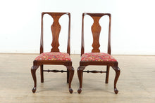 Load image into Gallery viewer, Craftique Heirloom Mahogany Dining Set- 8 Chairs &amp; 3 Leaves
