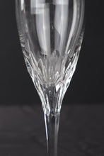 Load image into Gallery viewer, Crystal White Wine / Champagne Glasses
